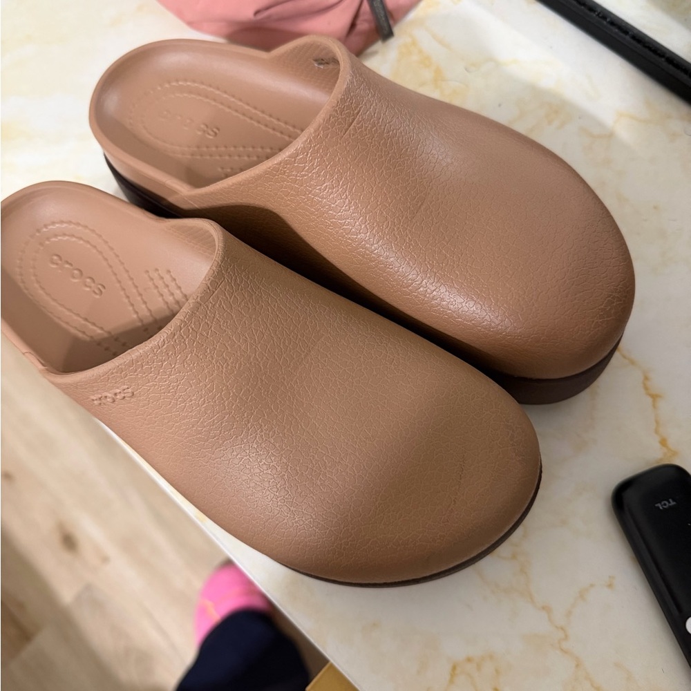 Dylan Platform Clog